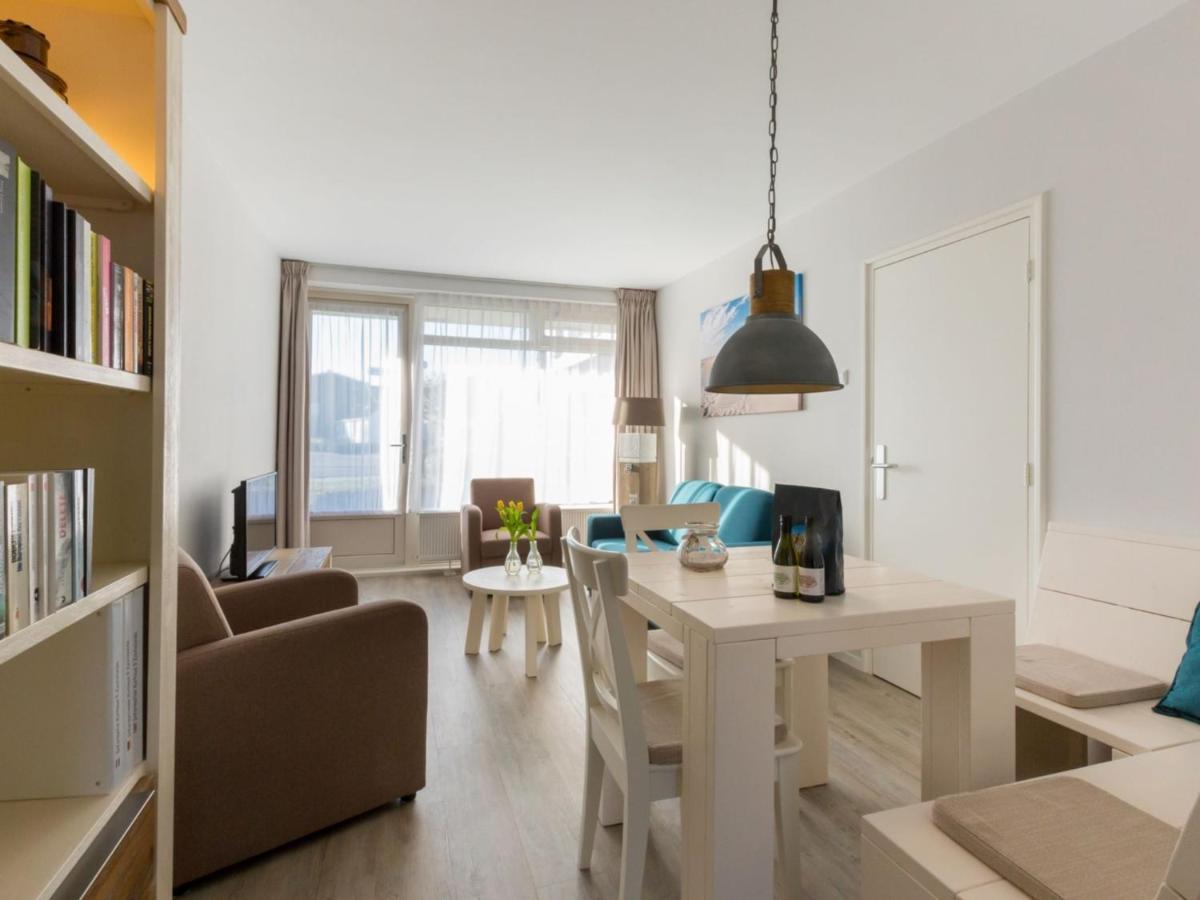 Beautiful Apartment In Zoutelande With Terrace Exterior foto