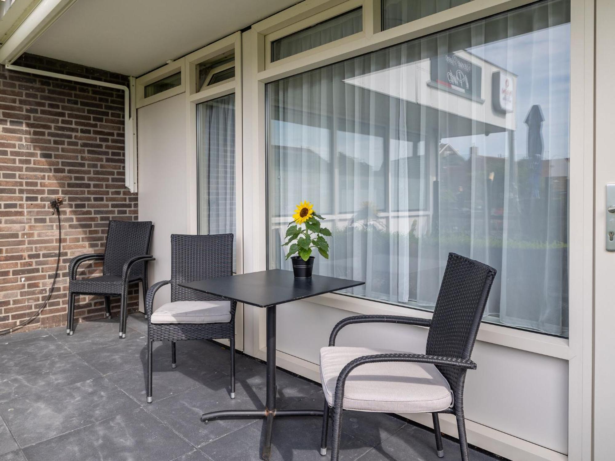 Beautiful Apartment In Zoutelande With Terrace Exterior foto