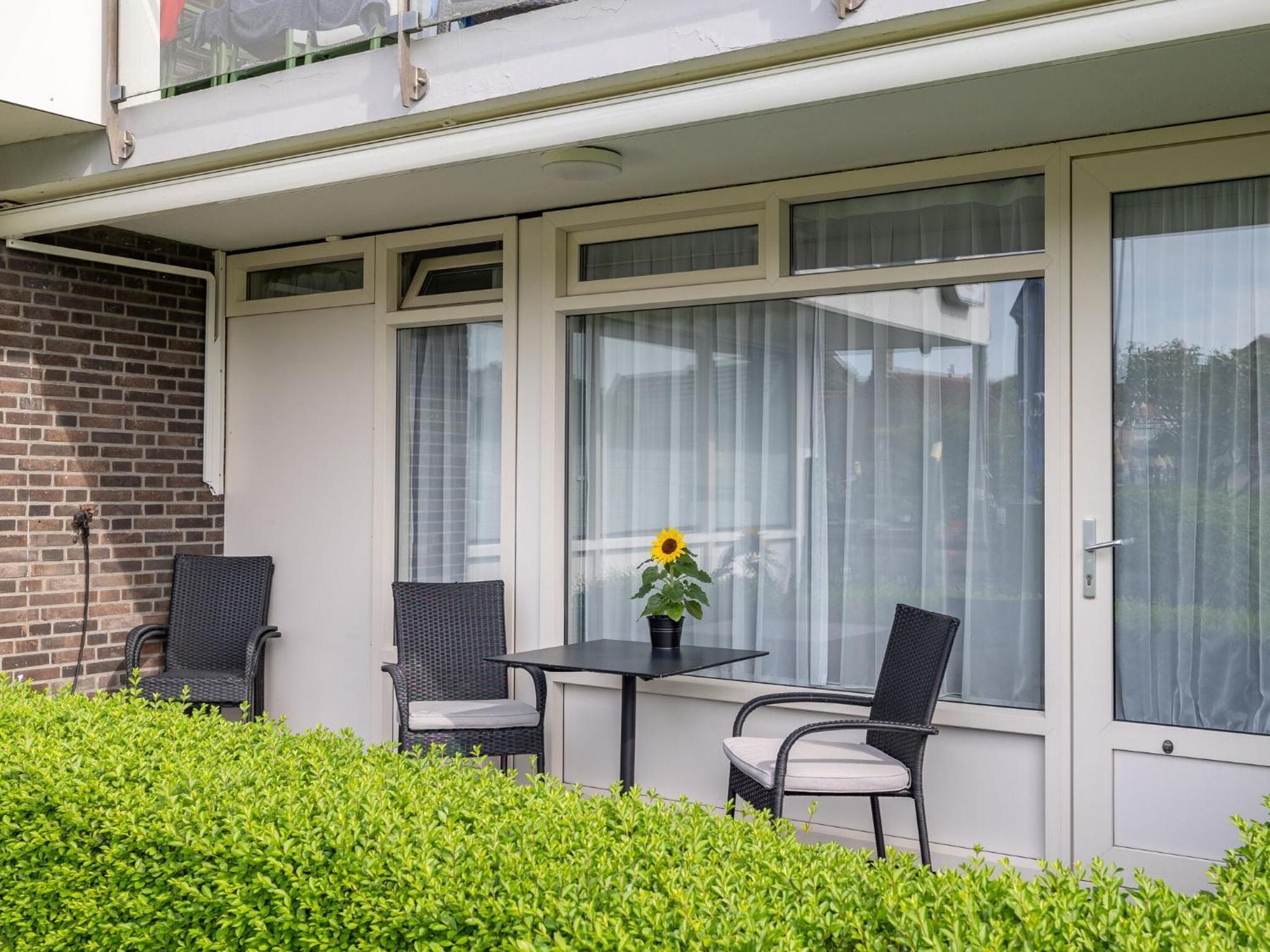 Beautiful Apartment In Zoutelande With Terrace Exterior foto